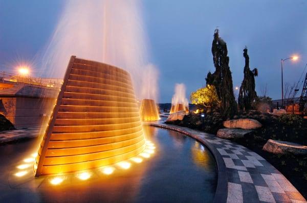 Fountains at Night in the Harborside Fountain Park