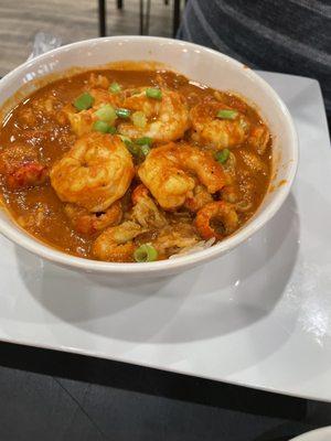 Shrimp and crawfish etouffee