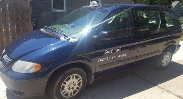 Sioux Falls taxi van