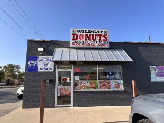 Wildcat Donuts