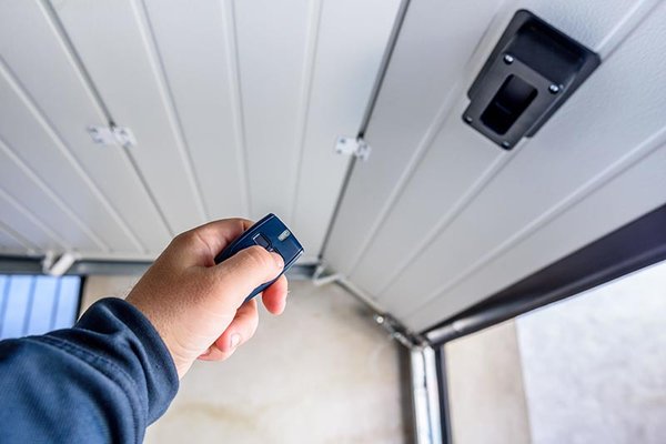 Menomonee Falls Garage Door Repair