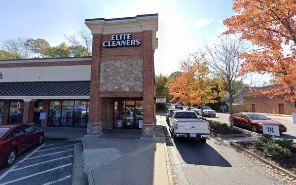 Outside. Storefront. Located in the Howell Mill Square shopping center. Drive-thru on right.