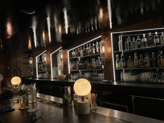 Beautiful unused bar - it is all for show