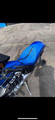 Motorcycle seat