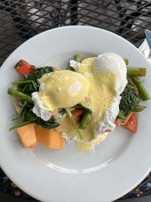 Eggs Benedict Florentino