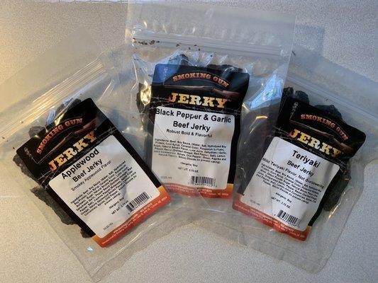 Beef jerky flavors - Applewood, Black Pepper & Garlic, Teriyaki