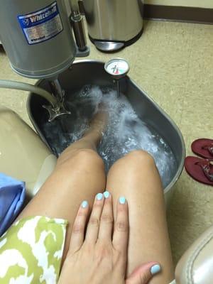 Whirlpool bath for achy feet!