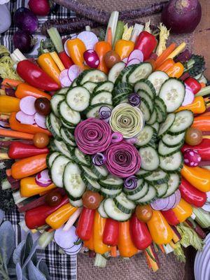 Crudités - Making veggies look good!!