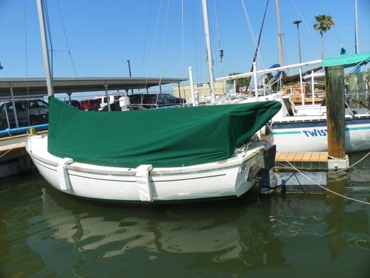 Com-Pac Yachts Sun Cat sailboat cover designed and fabricated by The Canvas Yard