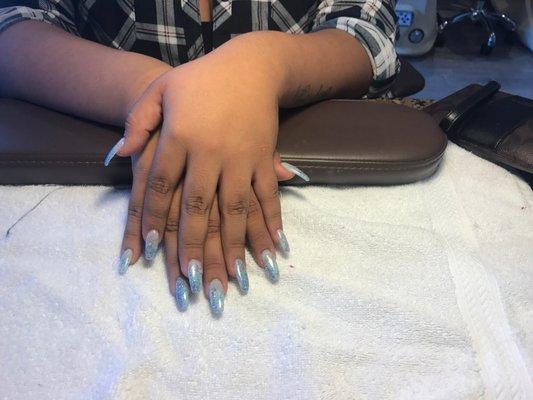 A customer had really cool blue ombré nails that are a perfect match for the winter season