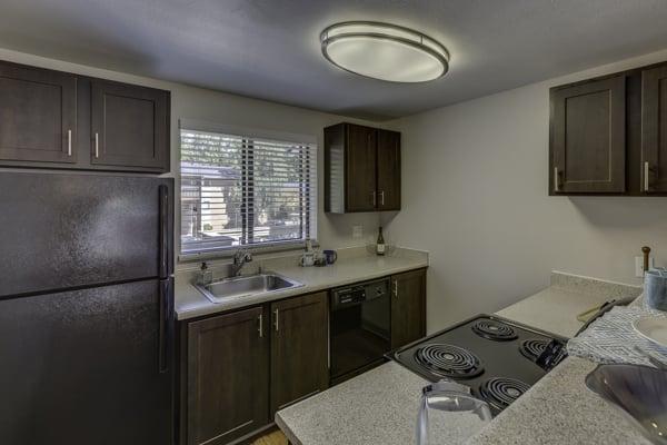 2 bed, 1 bath kitchen