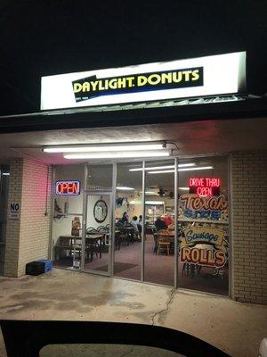 Daylight Donuts