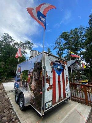 Borinquen Factory - Food Truck