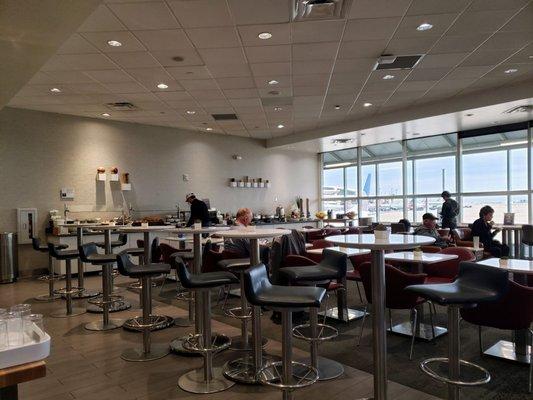 At Delta SkyClub DFW