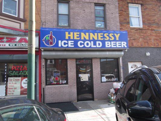 Hennessy Bar