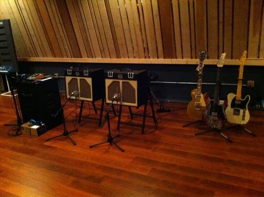 65 Amps, Nash Guitars, Tyler Guitars and state of the art recording facility