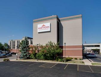 Hawthorn Inn & Suites