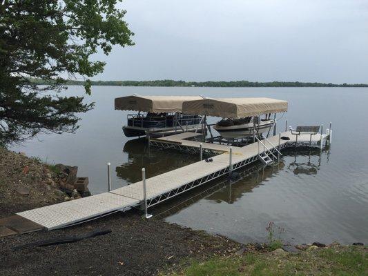 Custom Portable Docks & Lifts