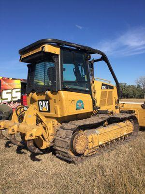 Tracked vehicles; Dozers, Trachoes,