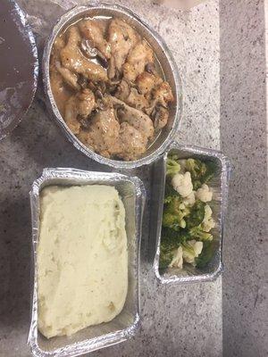 Chicken Marsala with mashed potatoes, broccoli, and cauliflower