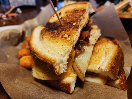 Really good grilled bacon & cheese sandwich!