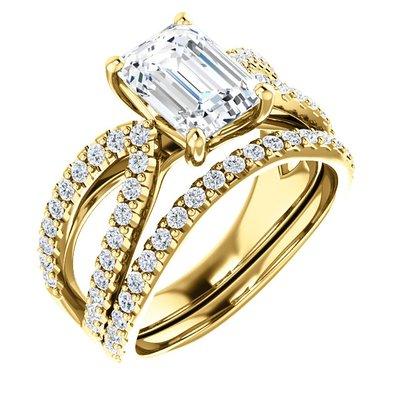 Yellow Gold Diamond Engagement Ring & Wedding Band