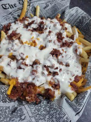 1/2 pound loaded fries