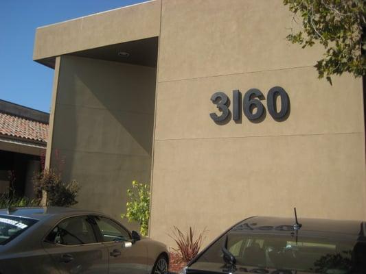 Entrance (next to Royal Garden Chinese Restaurant)