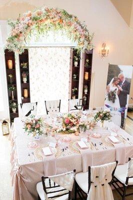 Photography: Jessica Ryan Photography Design by: Fluttering Flowers Linens & Chairs Provided by: Waterford Event Rentals