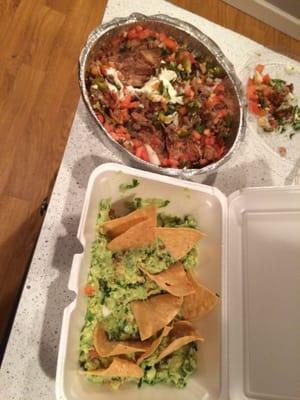 Guacamole and beef nachos