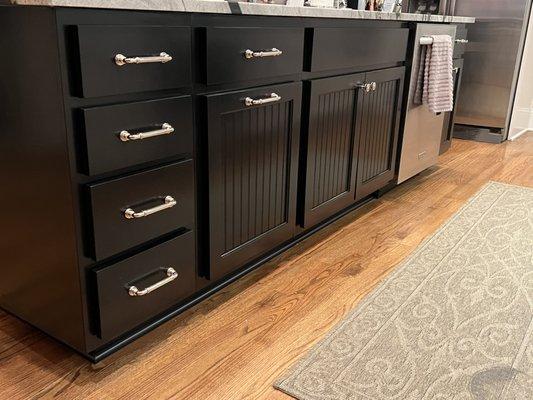 Kitchen island painted black