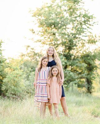 Outdoor family photo in Spring, Texas