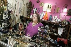 Lynne {a.k.a. The Knotty Girl} In her sea of DreAmYY gems, jewels and findings ~