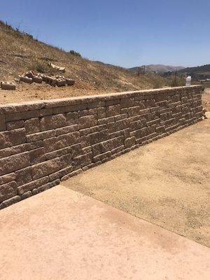 Retaining wall