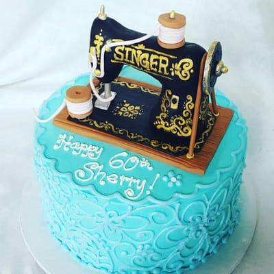 3D Sculpted entirely edible sewing machine!