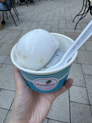 Lychee (vegan) and black sesame