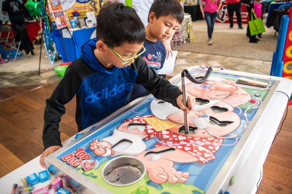 Games and more at the DFW Camp Expo at the Jumbo Wars booth