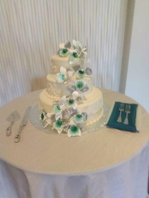 Teal and Silver Wedding cake at The Villa