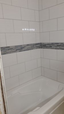 new tub with tile