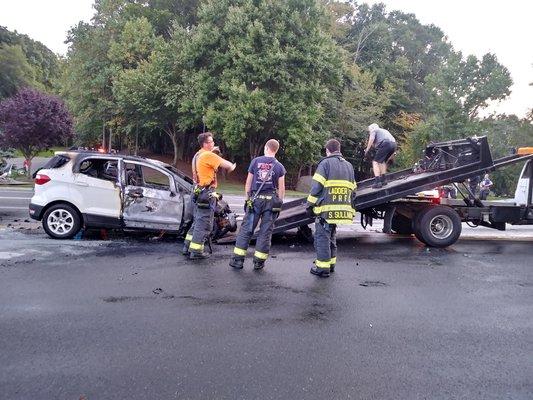 Randy's Garage 3 car accident