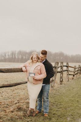 Maternity photography in East Aurora, NY