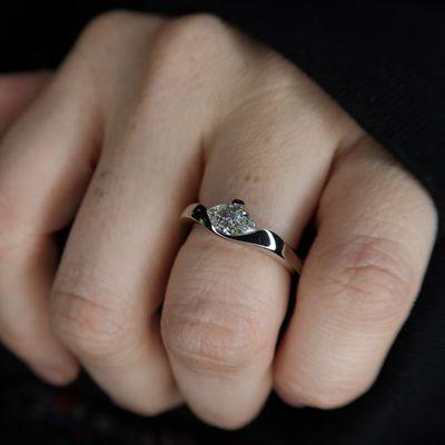 Horizontal marquise engagement ring