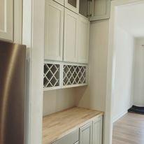 Custom butler pantry