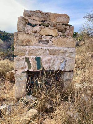 Ruin east of Barlow-Massicks house