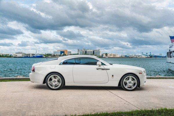 ROLLS-ROYCE WRAITH