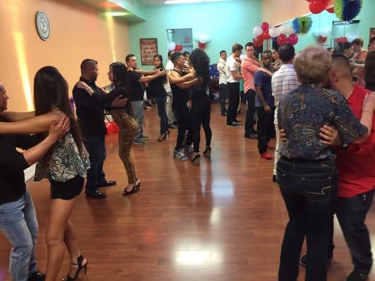 Bachata sensual class