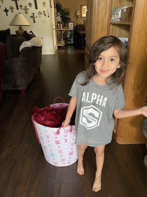 She got extra points for class by helping with laundry at home