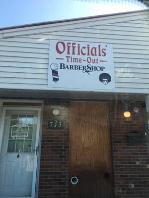 View of the sign out front (the name has changed to Transformers Barbershop but the sign has not change and the cuts are still awesome!)