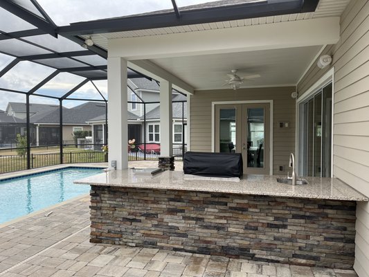 Outdoor Kitchen clean