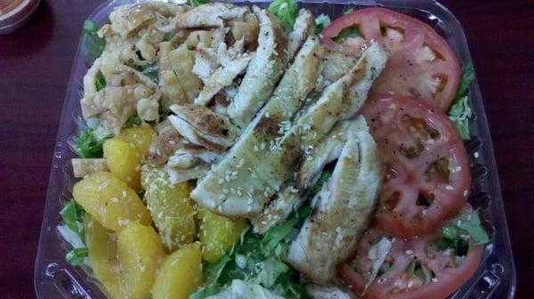 Oriental grilled chicken salad